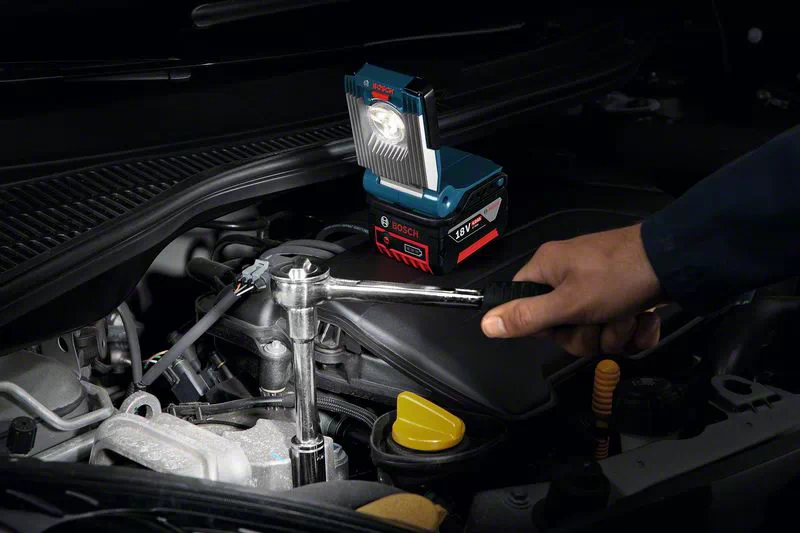 Аккумуляторный фонарь Bosch GLI VariLED