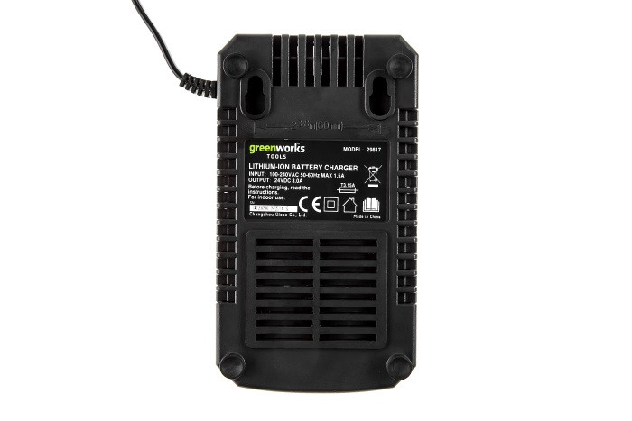 Зарядний пристрій Greenworks G24C/G24UC збоку