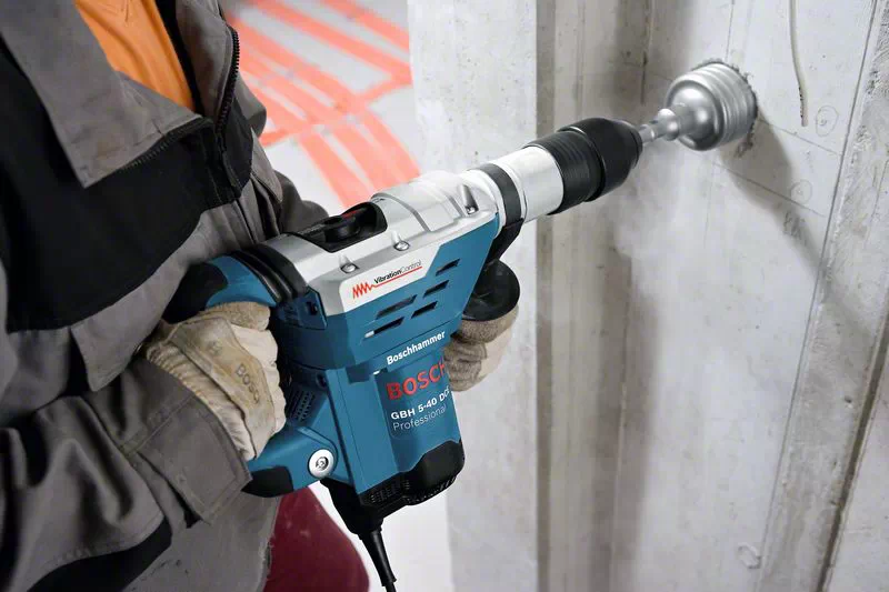Перфоратор Bosch GBH 5-40 DCE сбоку