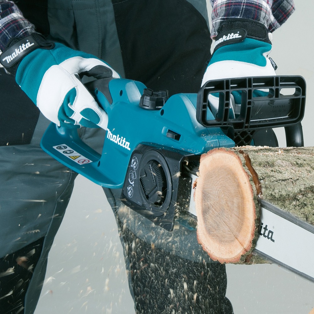 Смазка цепи электропилы Makita