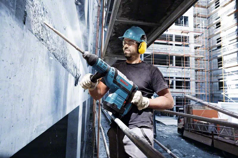 Перфоратор Bosch GBH 8-45 DV вид спереди
