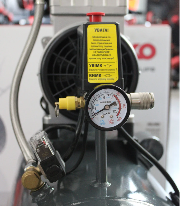 Компресор GTM KCW1500-50L вид спереди
