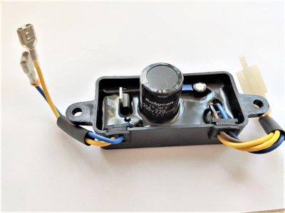 Автоматический регулятор напряжения AVR для генераторов 2-3 кВт  фото