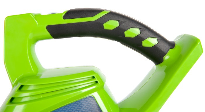 Greenworks GD40BV в режиме пылесоса